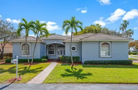 2570 SE 4th Place Homestead FL 33033