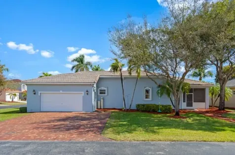 2570 SE 4th Place Homestead FL 33033
