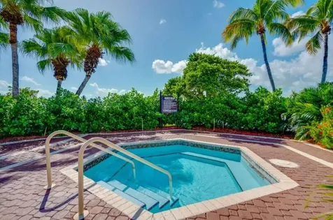 2570 SE 4th Place Homestead FL 33033