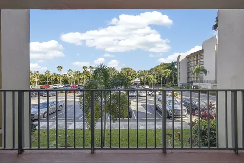 3590 Via Poinciana Lake Worth FL 33467