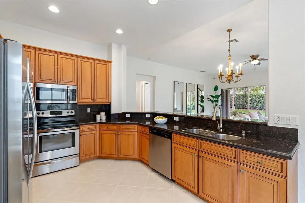 12391 NW 78th Manor NW Parkland FL 33076