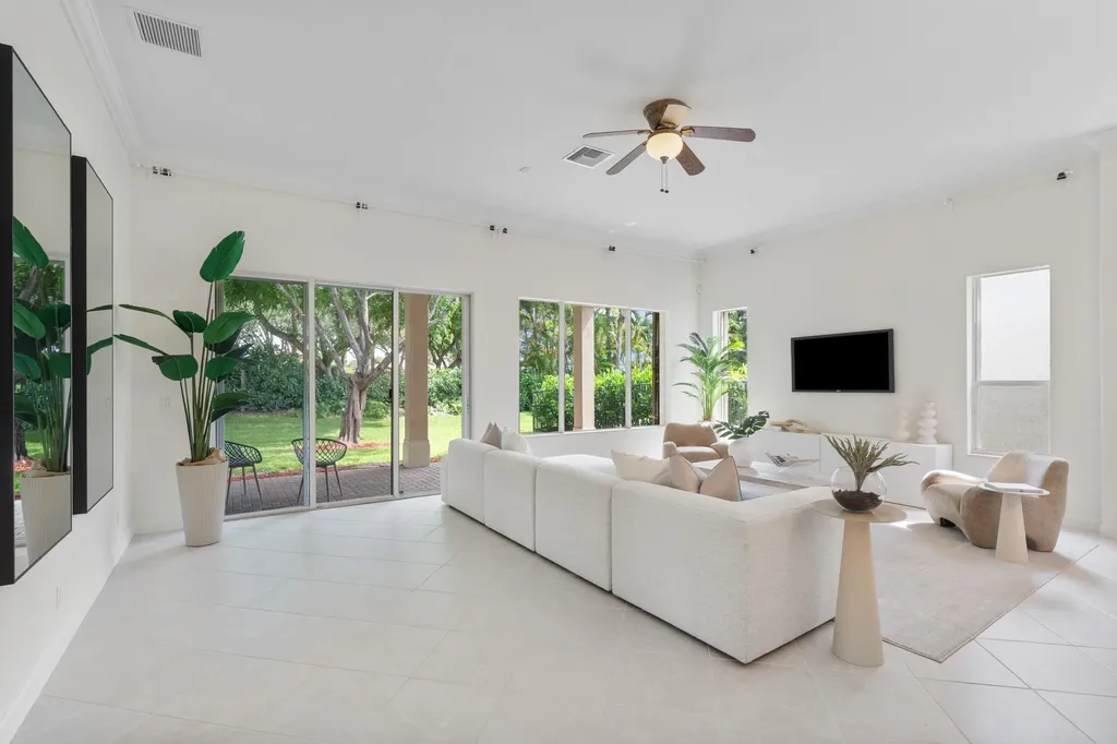 12391 NW 78th Manor NW Parkland FL 33076