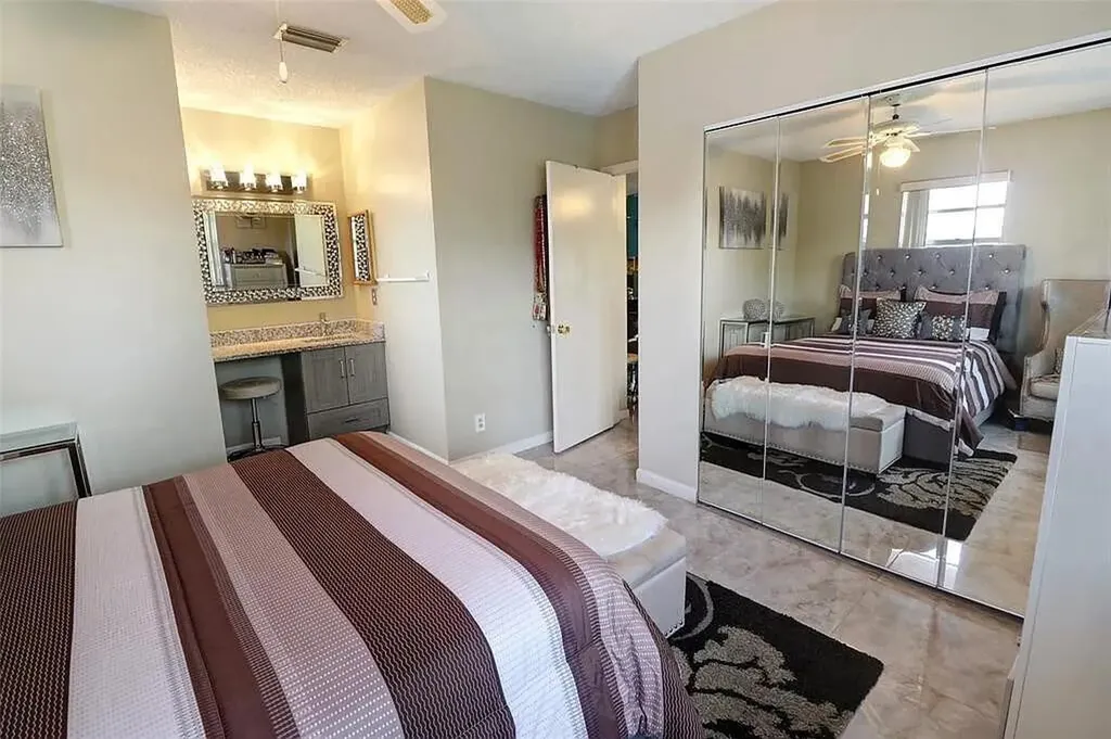 3246 NW 102nd Terrace Coral Springs FL 33065