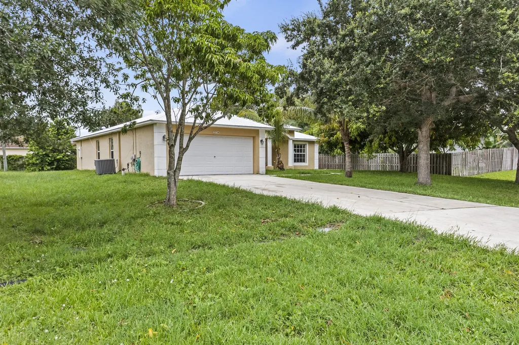 2134 SW Savage Boulevard Port St Lucie FL 34953