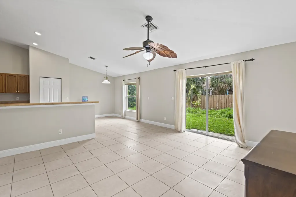 2134 SW Savage Boulevard Port St Lucie FL 34953