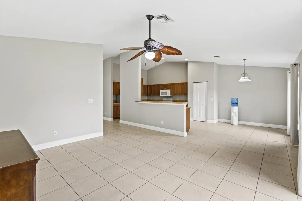 2134 SW Savage Boulevard Port St Lucie FL 34953