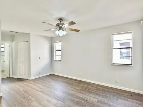 1917 NW 94th Avenue Coral Springs FL 33071