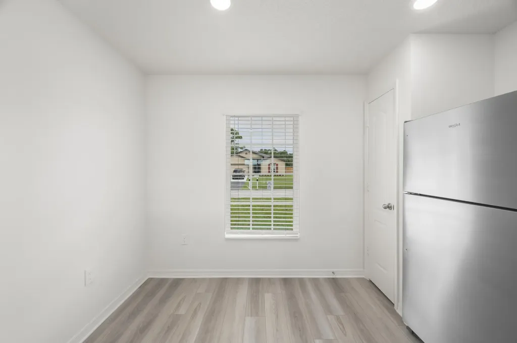 1013 SW Fisherman Avenue Port St Lucie FL 34953