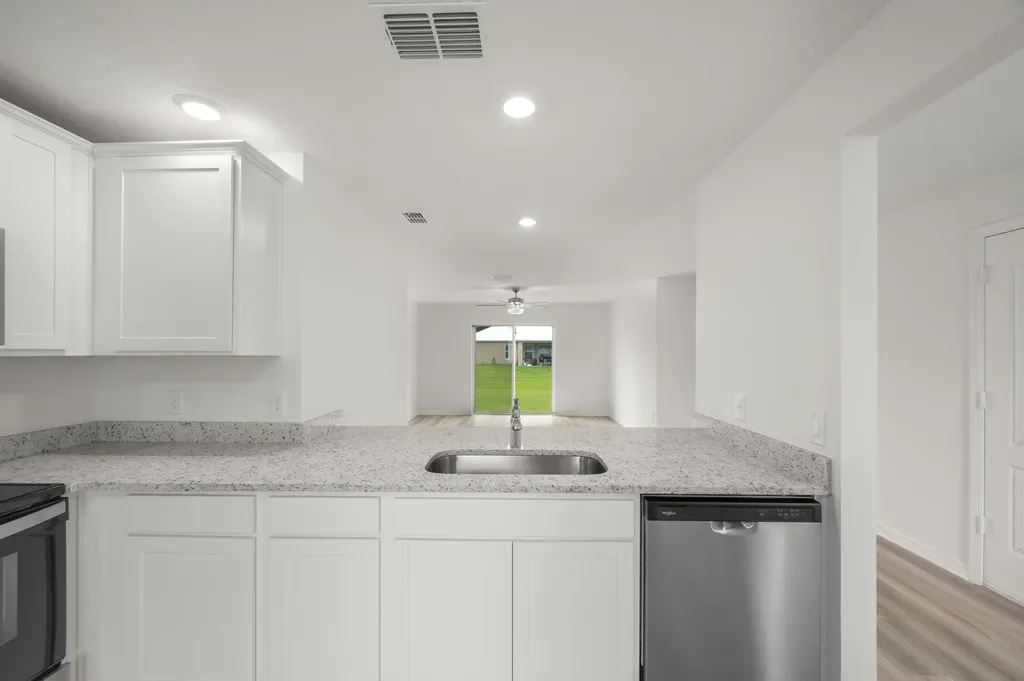 1013 SW Fisherman Avenue Port St Lucie FL 34953