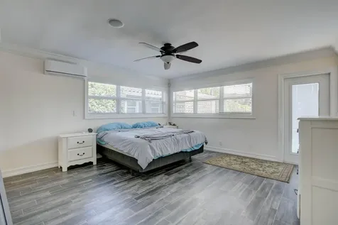 1920 Waters Edge Pompano Beach FL 33062