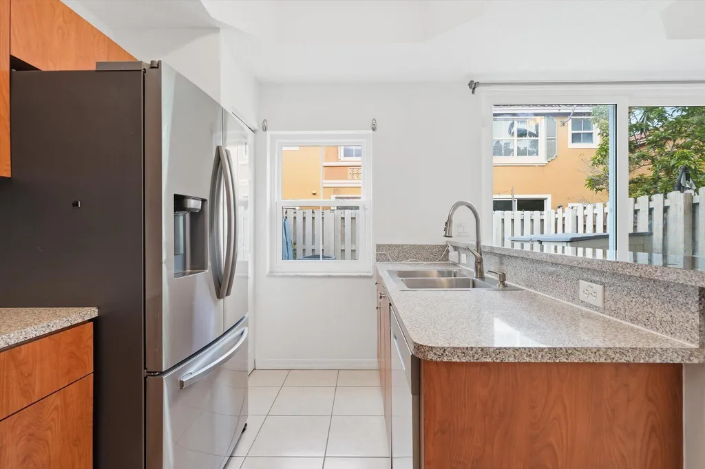 2154 Siena Way Hollywood FL 33021