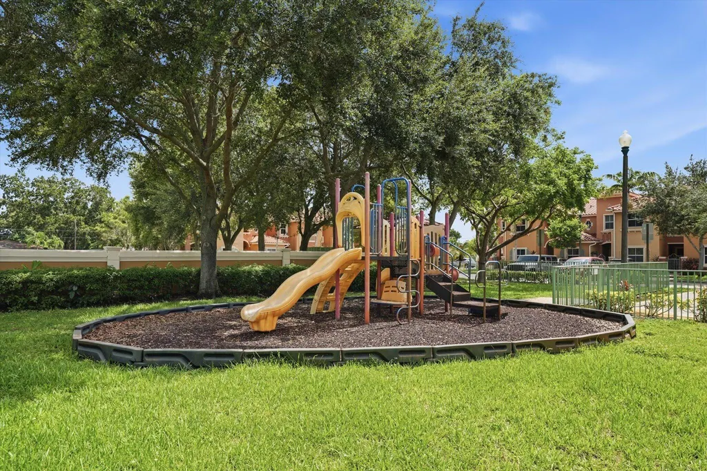 2154 Siena Way Hollywood FL 33021