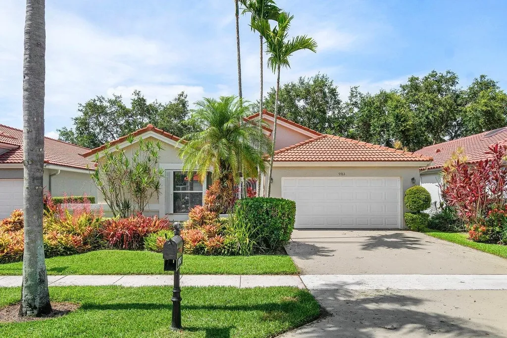 9763 Harbour Lake Circle S Boynton Beach FL 33437