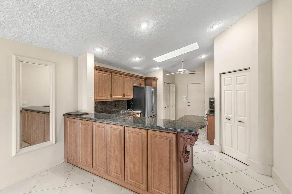 9763 Harbour Lake Circle S Boynton Beach FL 33437