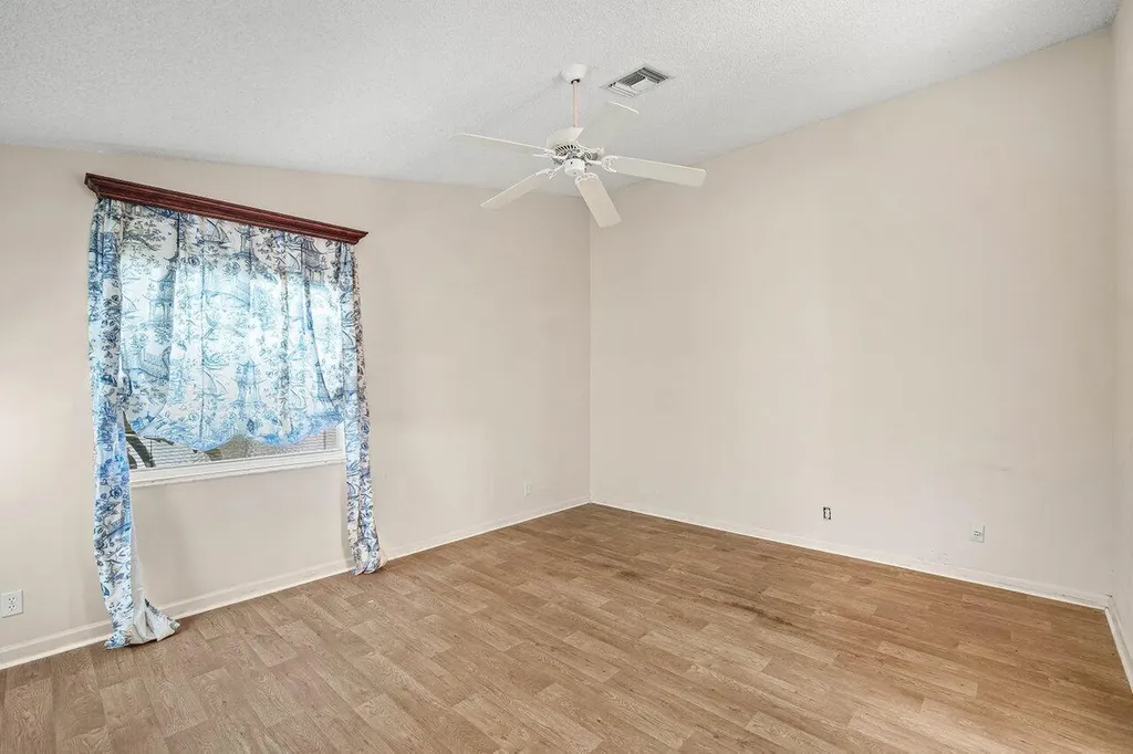 9763 Harbour Lake Circle S Boynton Beach FL 33437