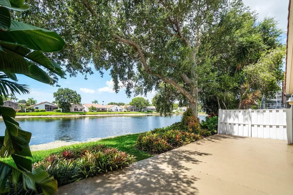 9763 Harbour Lake Circle S Boynton Beach FL 33437