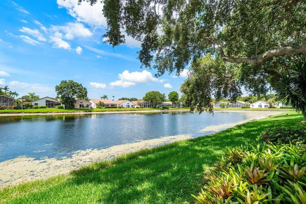 9763 Harbour Lake Circle S Boynton Beach FL 33437