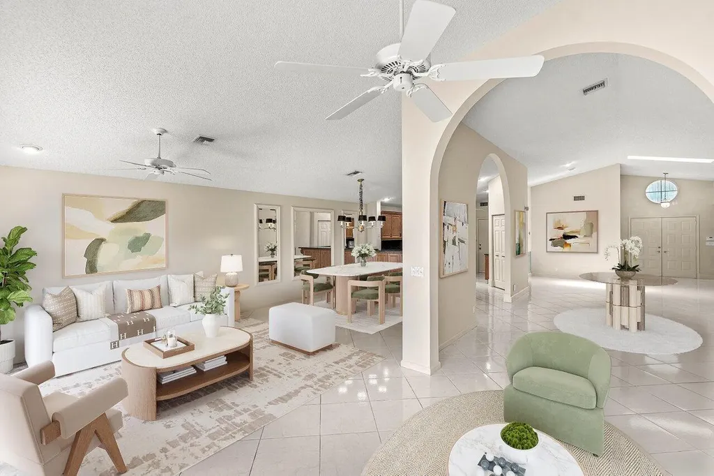 9763 Harbour Lake Circle S Boynton Beach FL 33437
