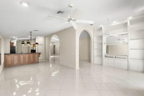9763 Harbour Lake Circle S Boynton Beach FL 33437