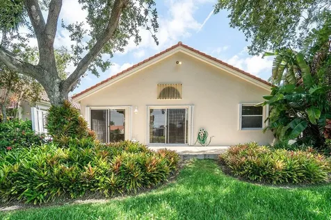 9763 Harbour Lake Circle S Boynton Beach FL 33437