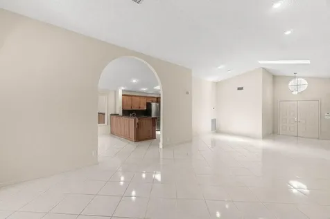 9763 Harbour Lake Circle S Boynton Beach FL 33437