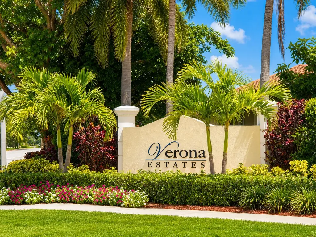 4773 Foxtail Palm Court Greenacres FL 33463