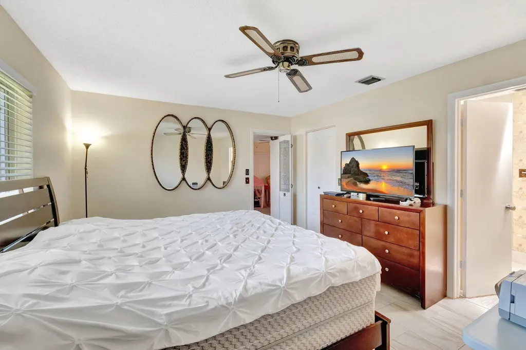 14882 Wildflower Lane Delray Beach FL 33446