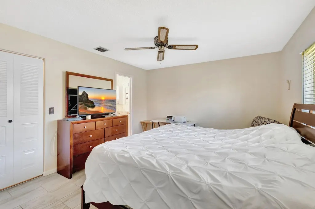 14882 Wildflower Lane Delray Beach FL 33446