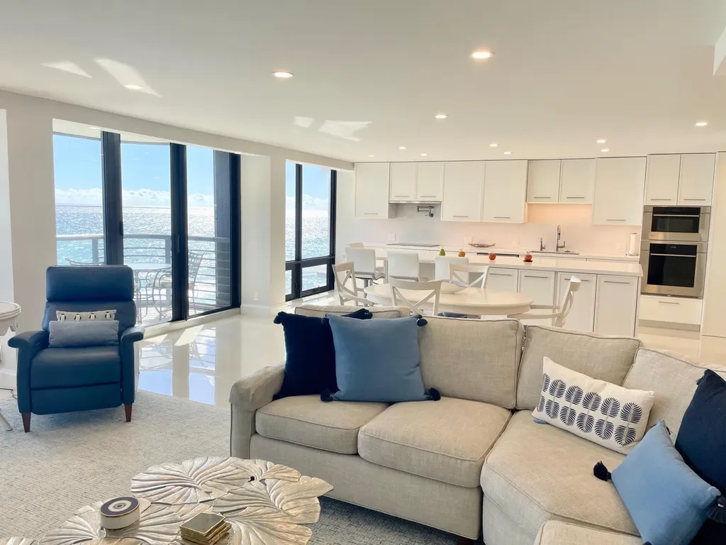 250 S Ocean Boulevard Boca Raton FL 33432