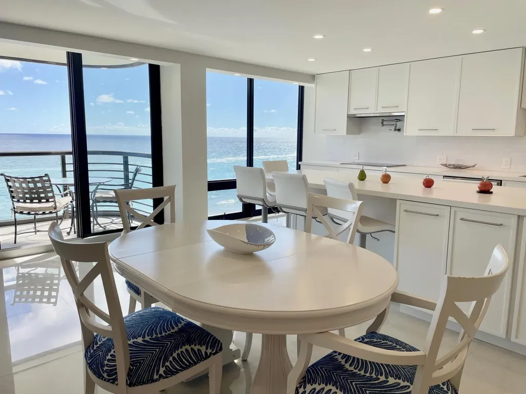250 S Ocean Boulevard Boca Raton FL 33432