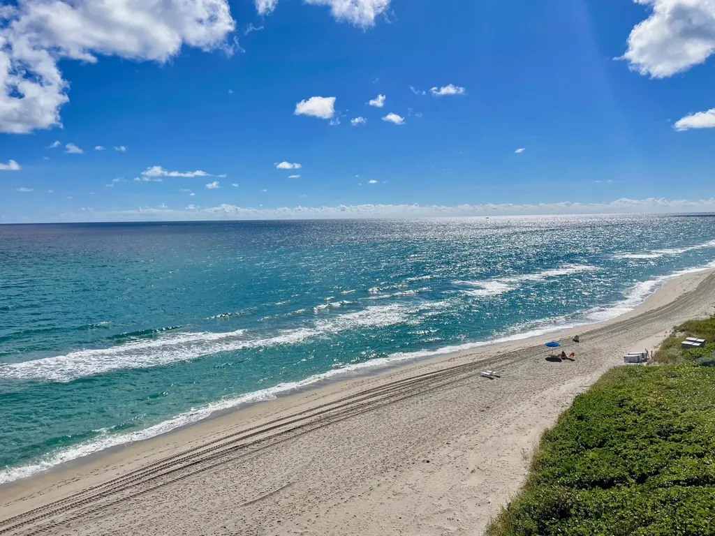 250 S Ocean Boulevard Boca Raton FL 33432