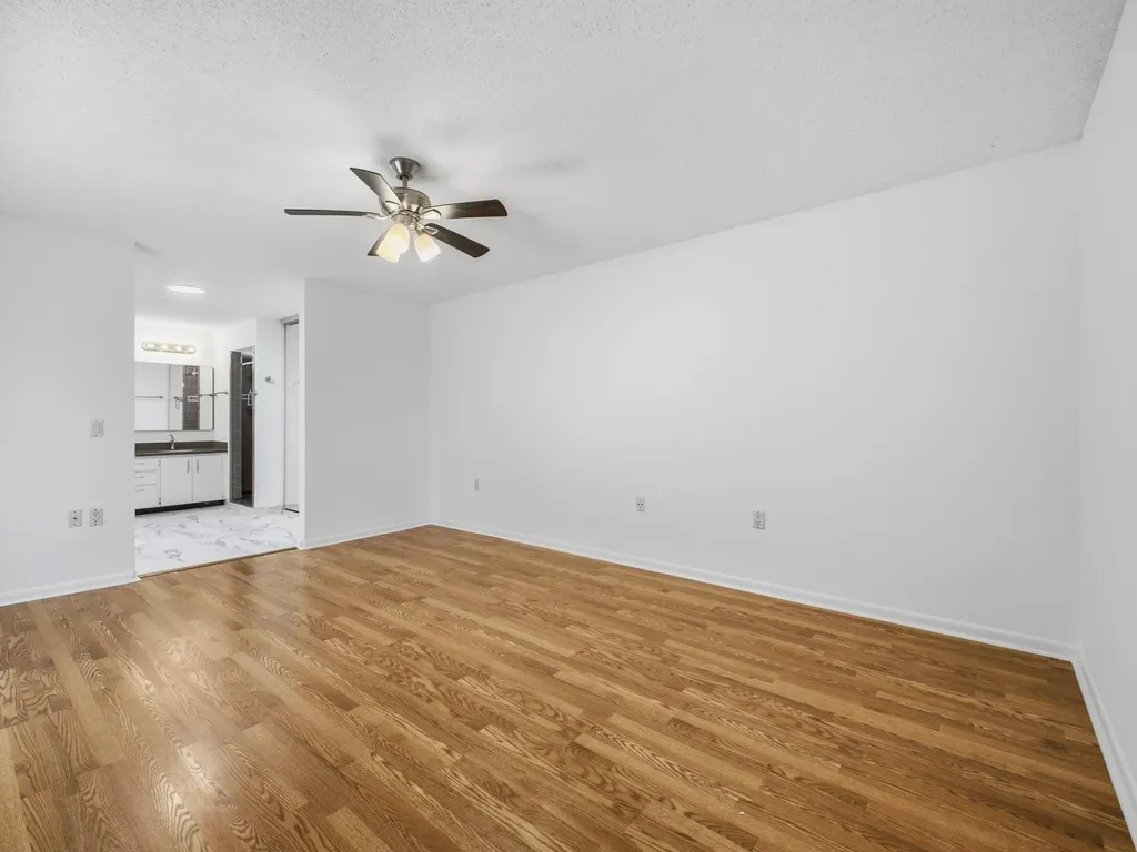 2213 22nd Lane Palm Beach Gardens FL 33418