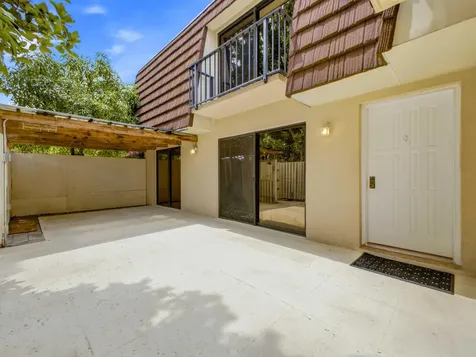 2213 22nd Lane Palm Beach Gardens FL 33418