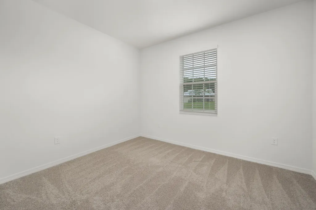 1613 SE Grapeland Avenue Port St Lucie FL 34952
