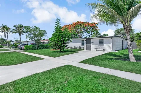 12063 Acapulco Avenue Palm Beach Gardens FL 33410