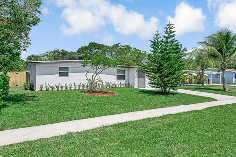 12063 Acapulco Avenue Palm Beach Gardens FL 33410