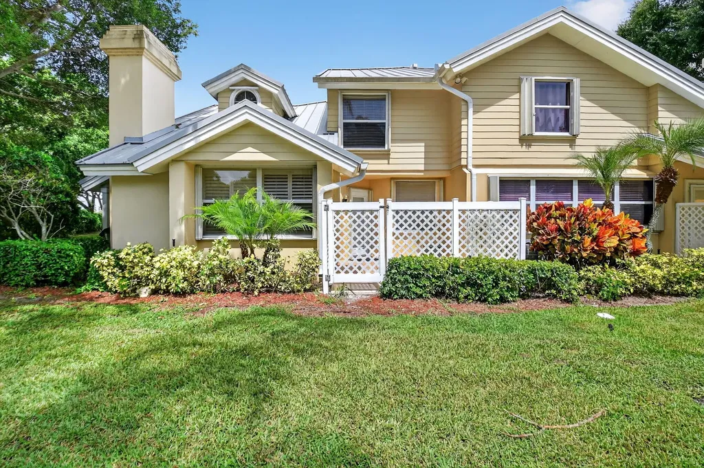 203 Andover Court Boynton Beach FL 33436