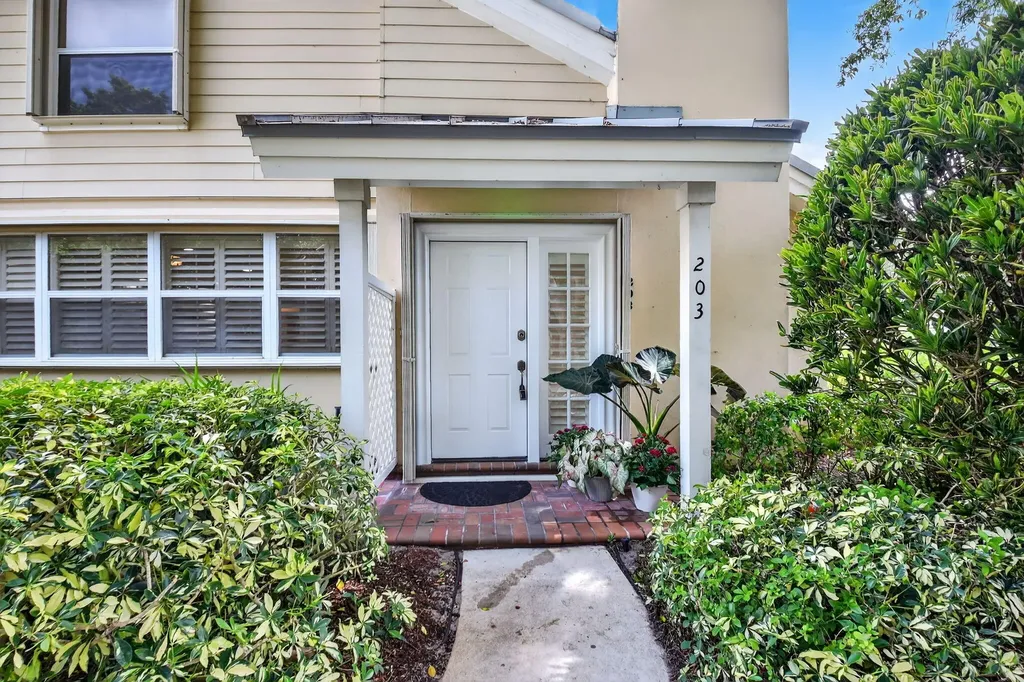 203 Andover Court Boynton Beach FL 33436