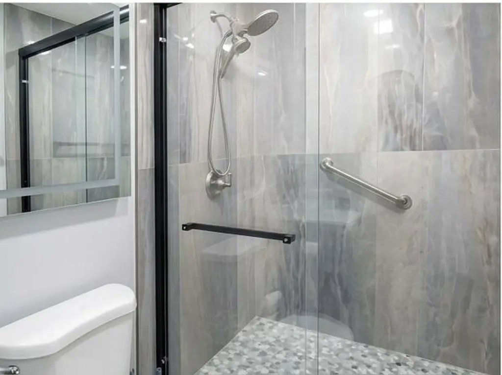 25 Upminster B Deerfield Beach FL 33442