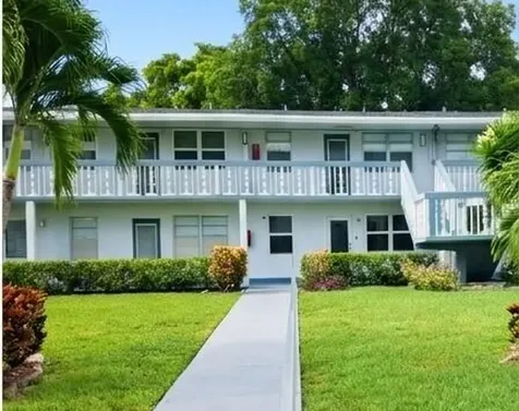 25 Upminster B Deerfield Beach FL 33442