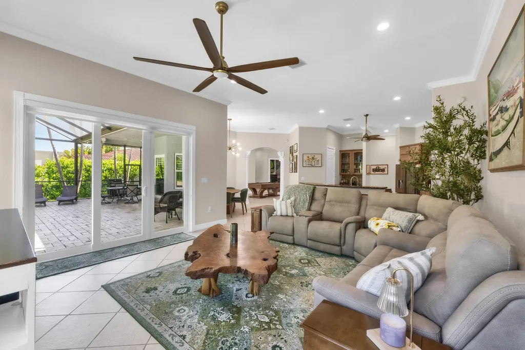 5730 NW 66th Way Parkland FL 33067