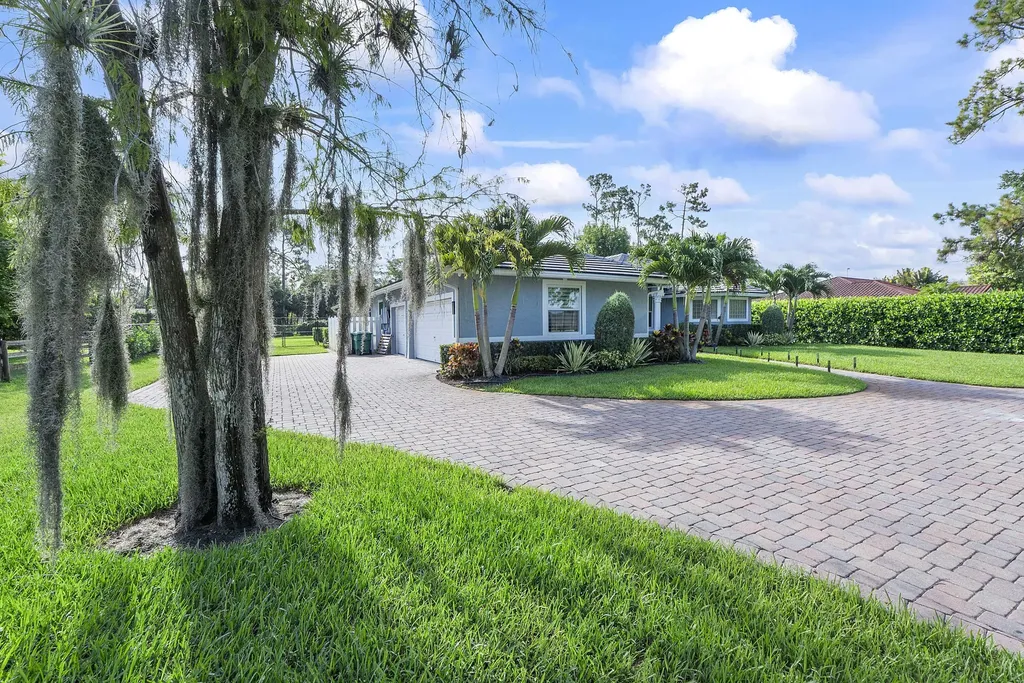 5730 NW 66th Way Parkland FL 33067