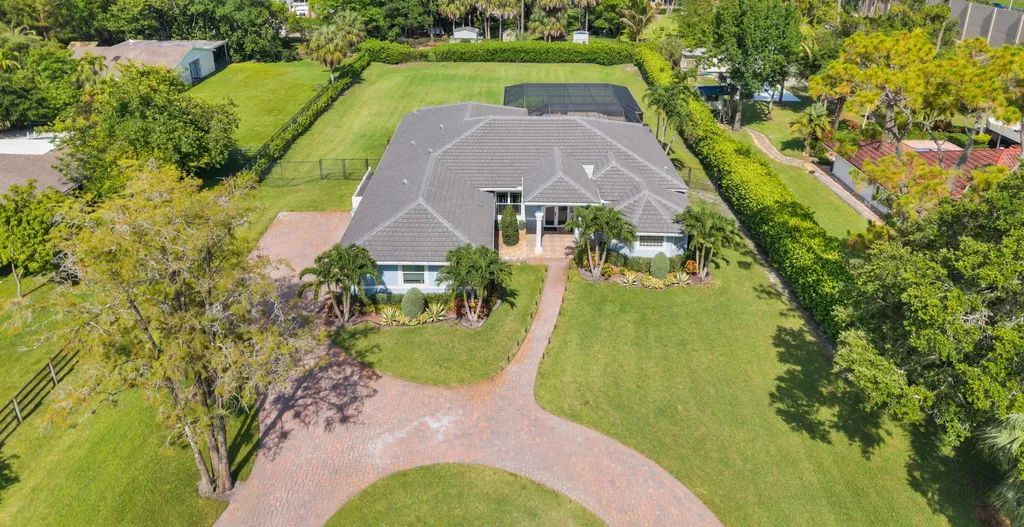 5730 NW 66th Way Parkland FL 33067