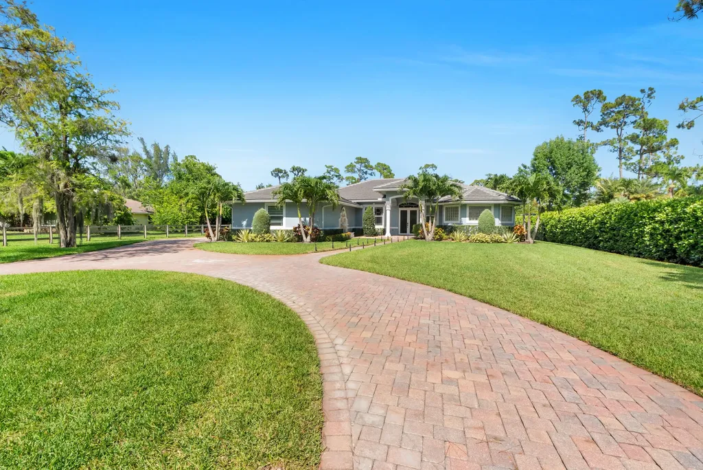 5730 NW 66th Way Parkland FL 33067
