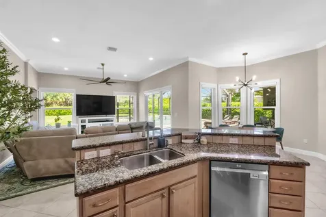 5730 NW 66th Way Parkland FL 33067