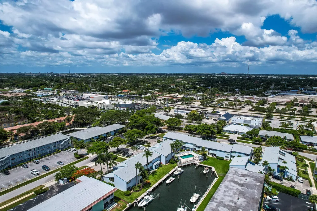 129 Lehane Terrace North Palm Beach FL 33408