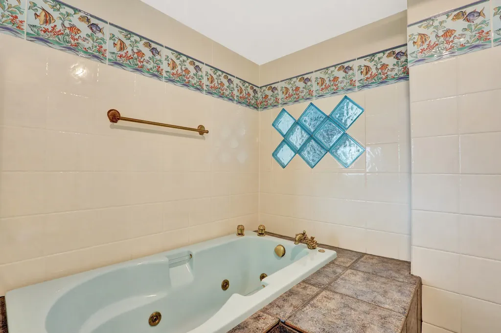 129 Lehane Terrace North Palm Beach FL 33408