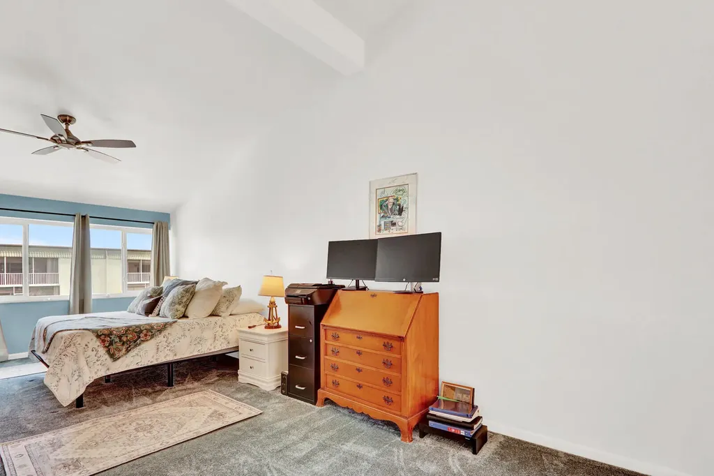 129 Lehane Terrace North Palm Beach FL 33408