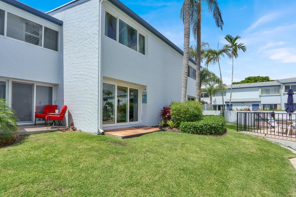 129 Lehane Terrace North Palm Beach FL 33408