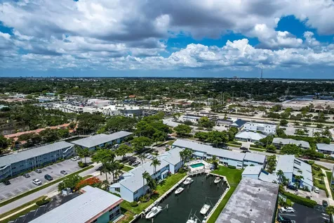 129 Lehane Terrace North Palm Beach FL 33408